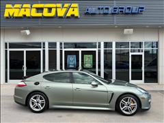 2012 Porsche Panamera 