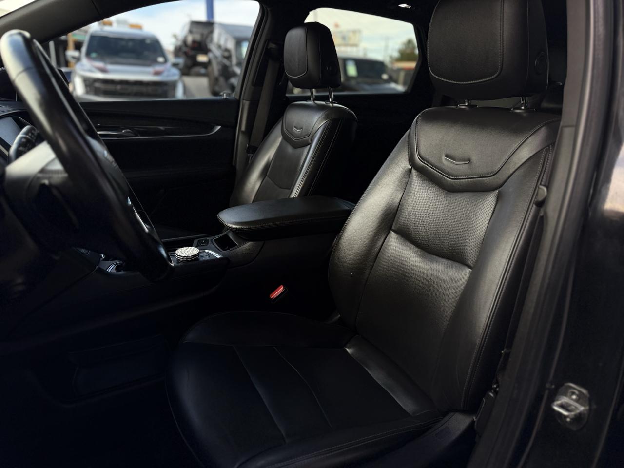Cadillac XT5 FWD 4dr Premium Luxury 2022
