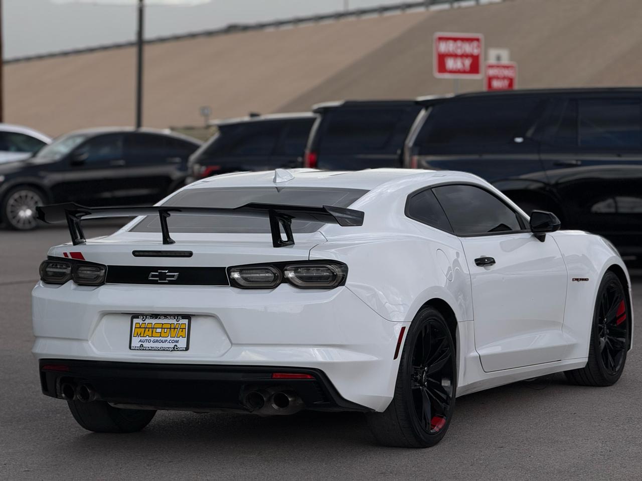 Chevrolet Camaro 2dr Cpe 2LT 2021