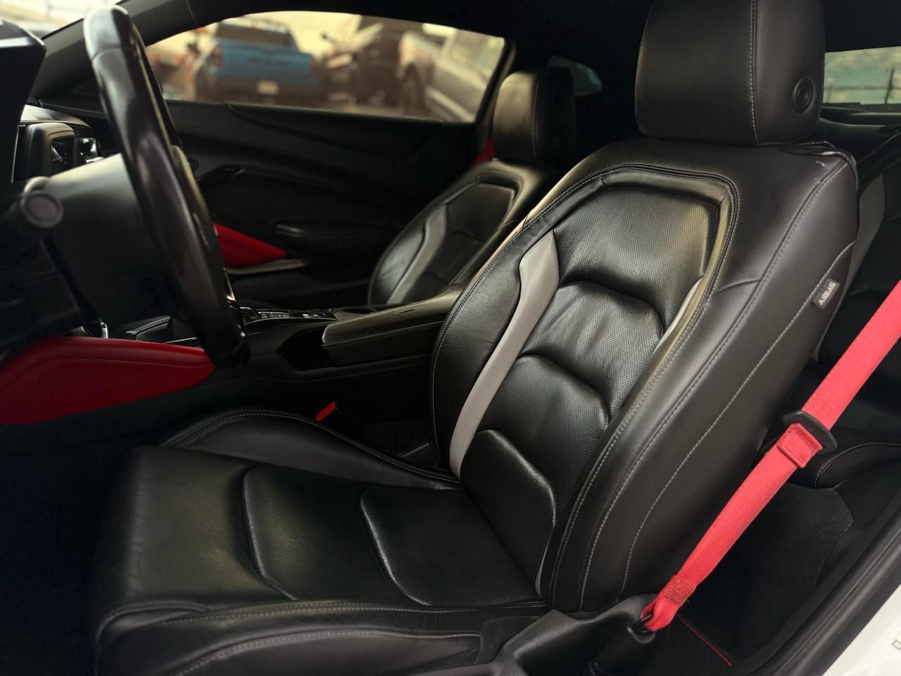 Chevrolet Camaro 2dr Cpe 2LT 2021