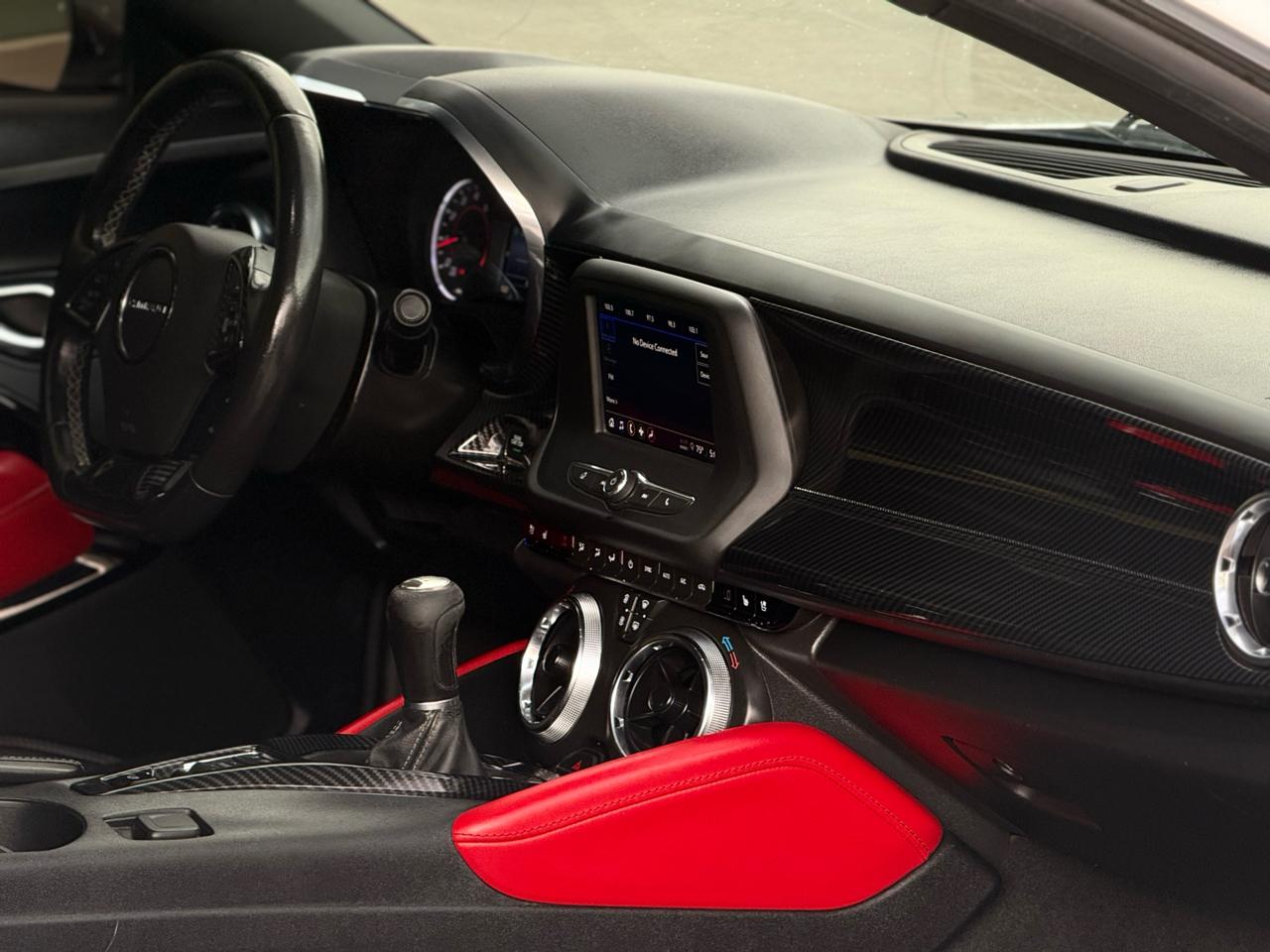 Chevrolet Camaro 2dr Cpe 2LT 2021