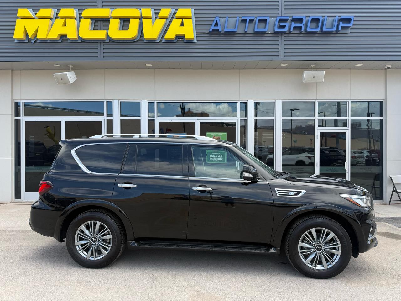 2023 Infiniti QX80 LUXE RWD