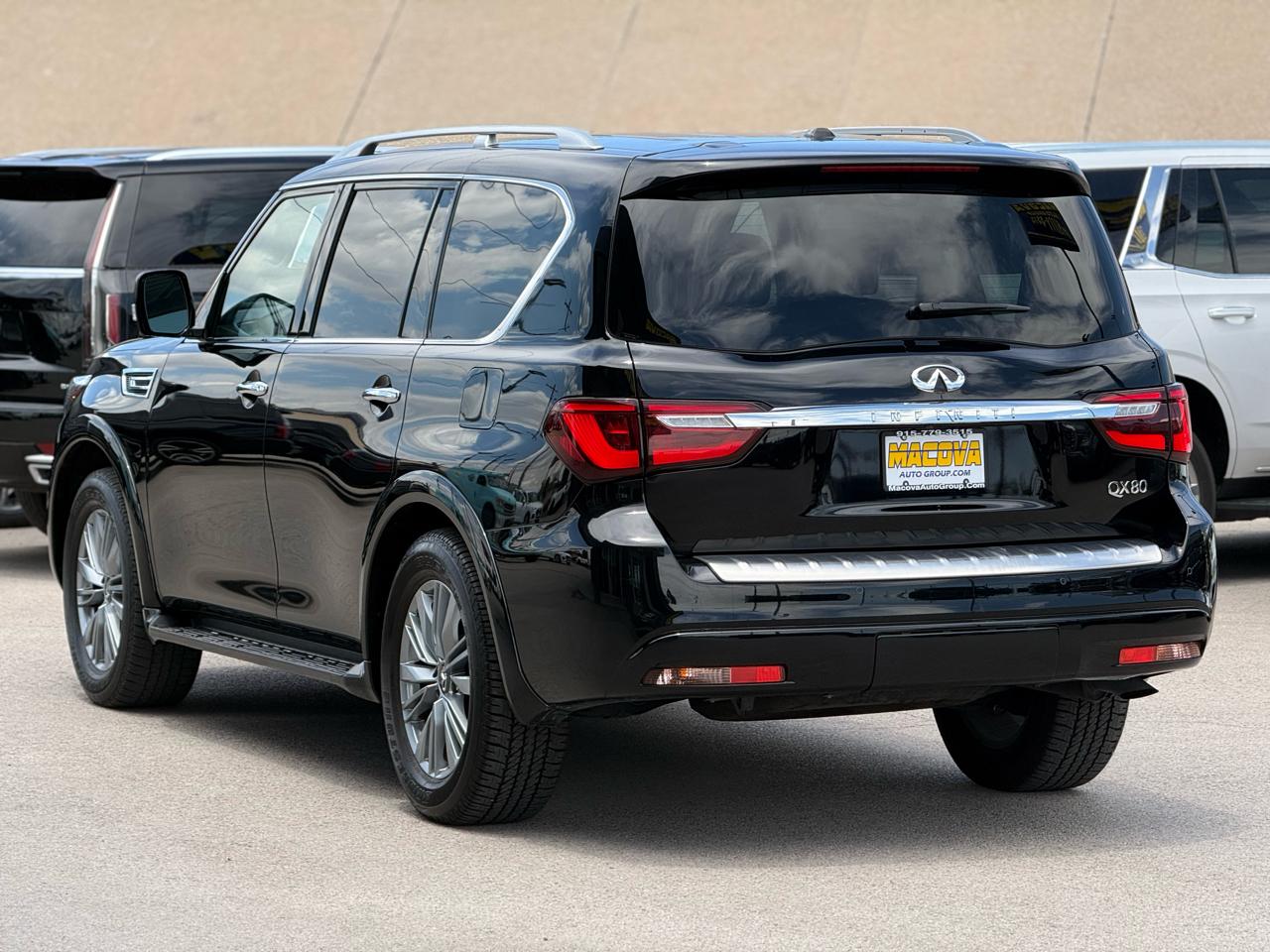 Infiniti QX80 LUXE RWD 2023