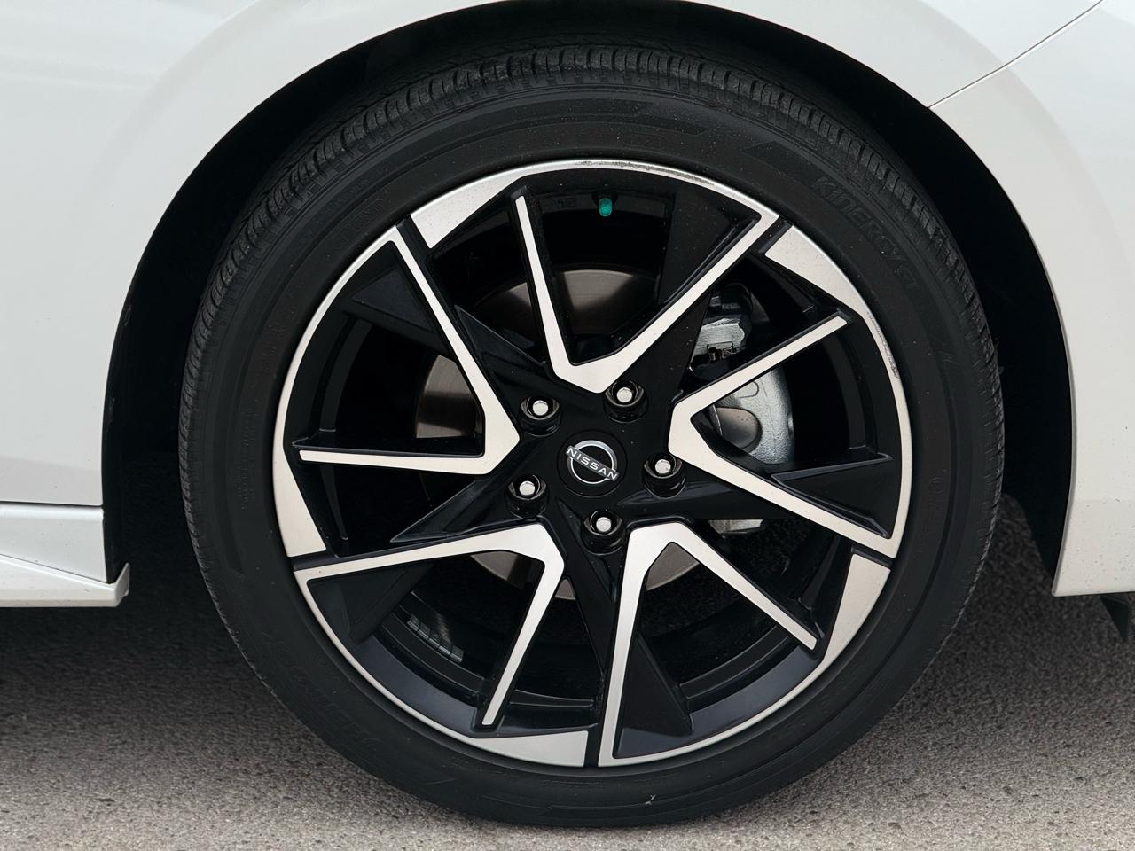 Nissan Sentra SR CVT 2024