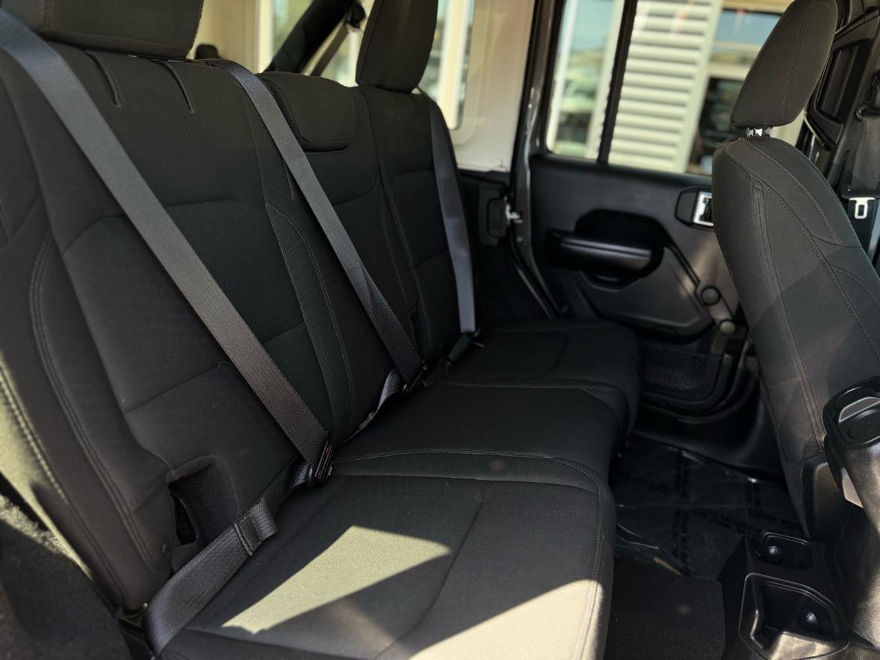 Jeep Wrangler Unlimited Sport 4x4 2018