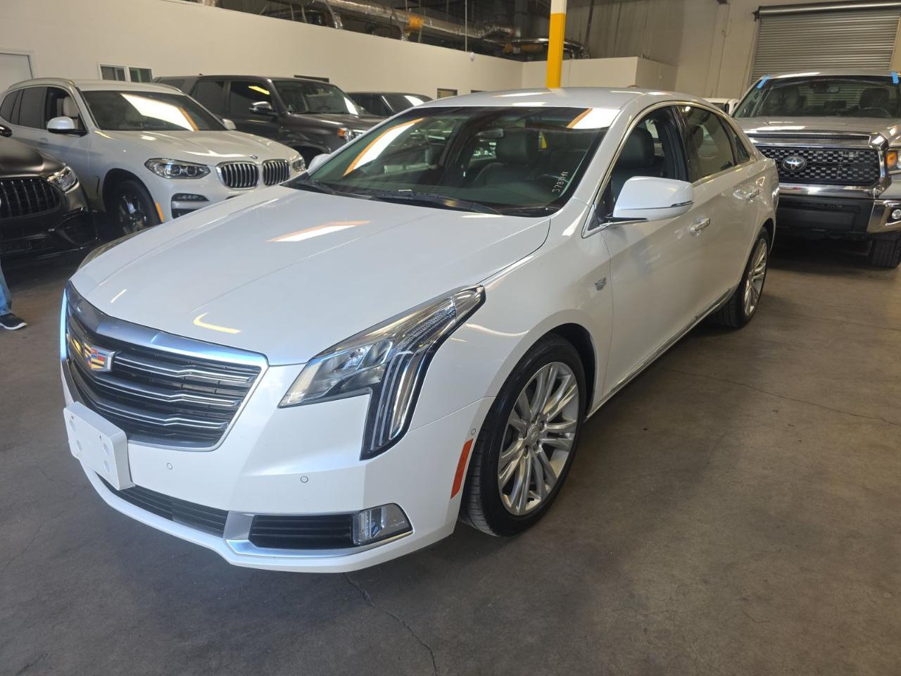 Cadillac XTS 4dr Sdn Luxury FWD 2019