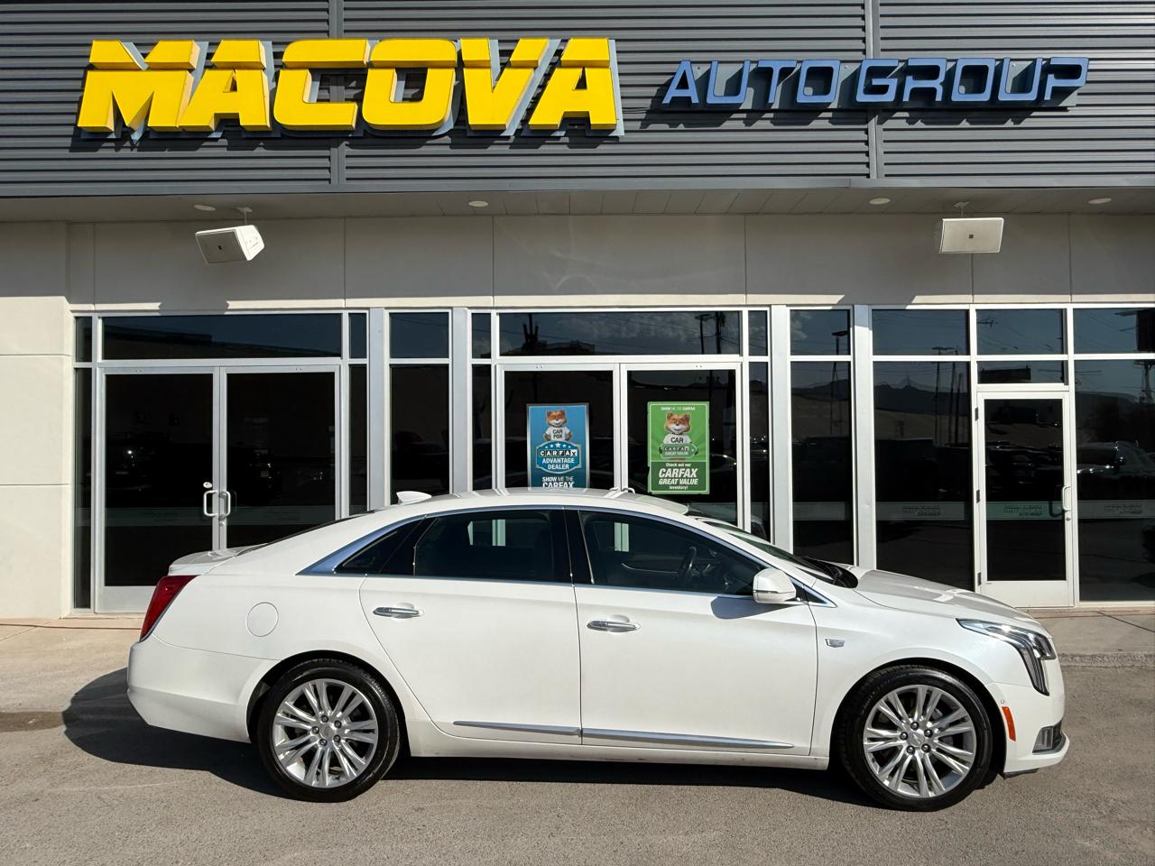 2019 Cadillac XTS 4dr Sdn Luxury FWD