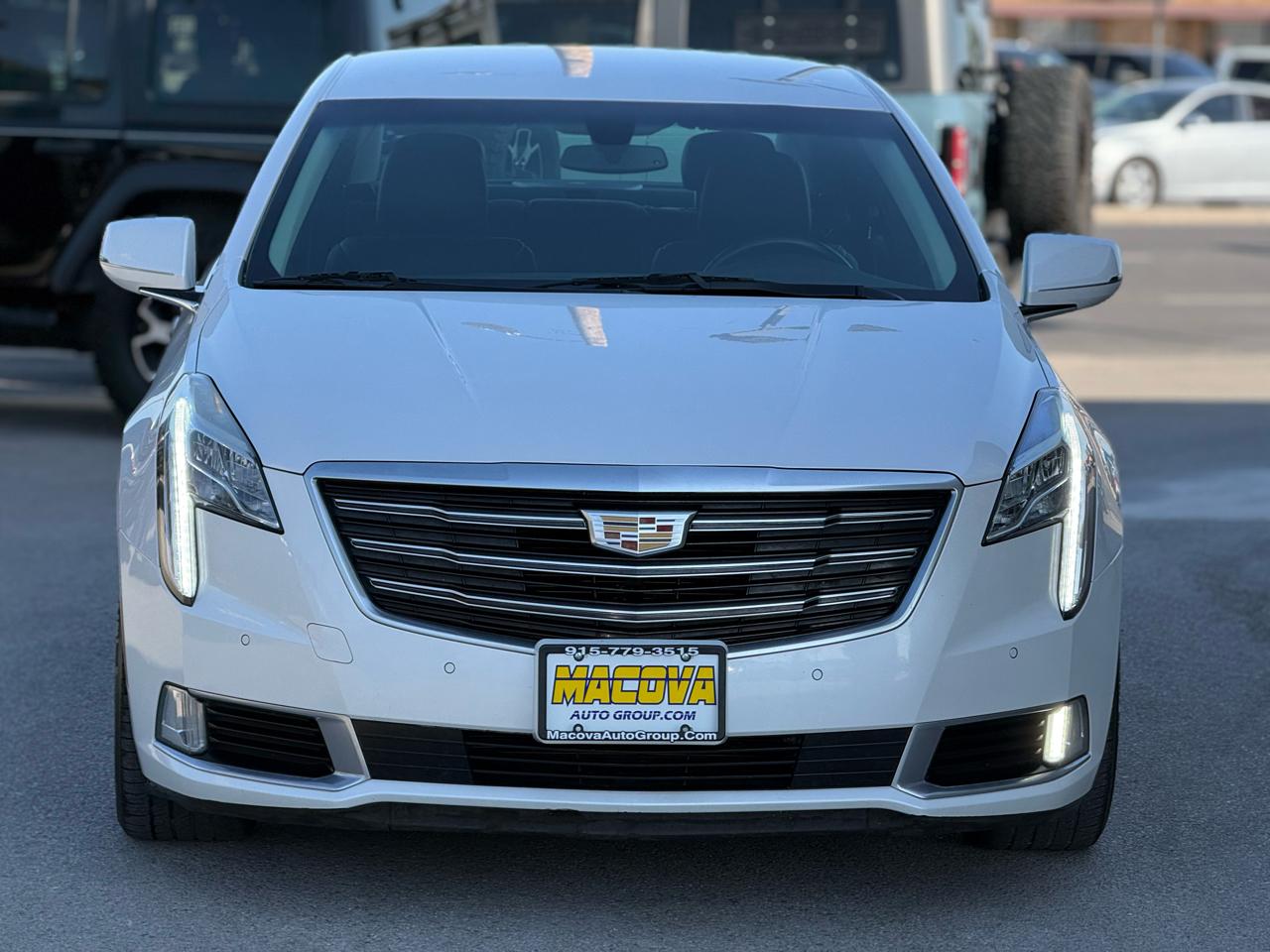 Cadillac XTS 4dr Sdn Luxury FWD 2019