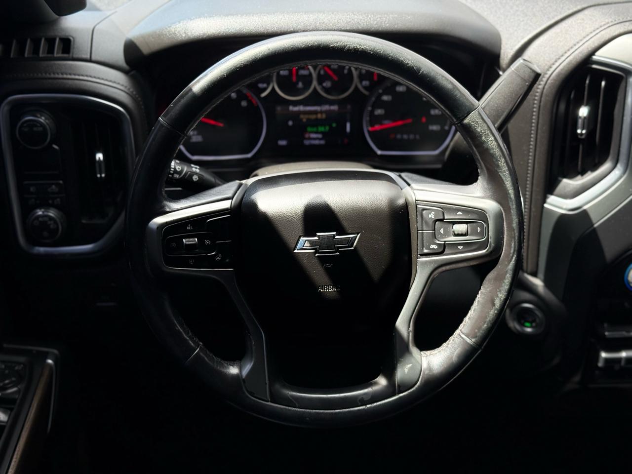 Chevrolet Silverado 1500 2WD Crew Cab 147" RST 2021