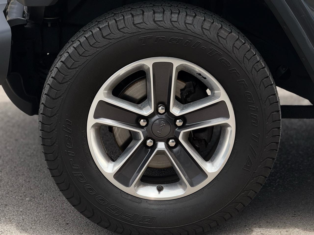 Jeep Wrangler Unlimited Sahara 4x4 2019