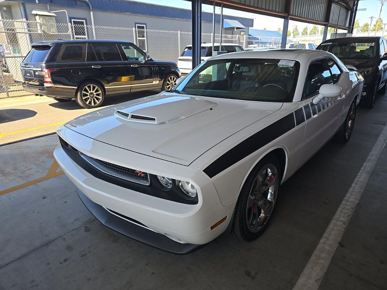 Dodge Challenger 2dr Cpe R/T Plus 2013