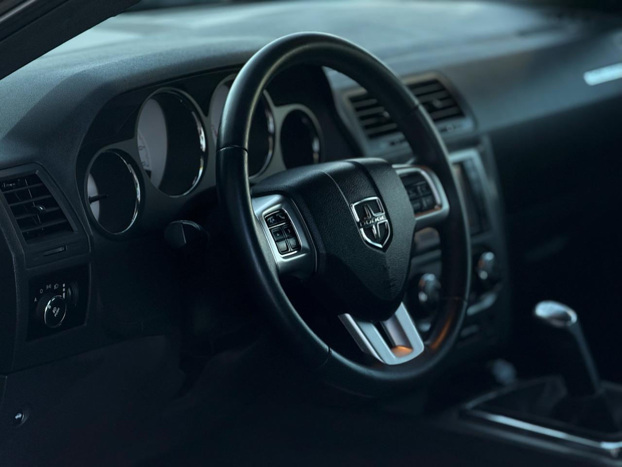 Dodge Challenger 2dr Cpe R/T Plus 2013