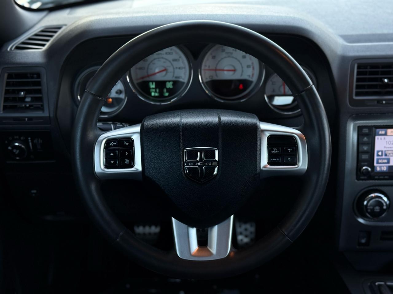 Dodge Challenger 2dr Cpe R/T Plus 2013