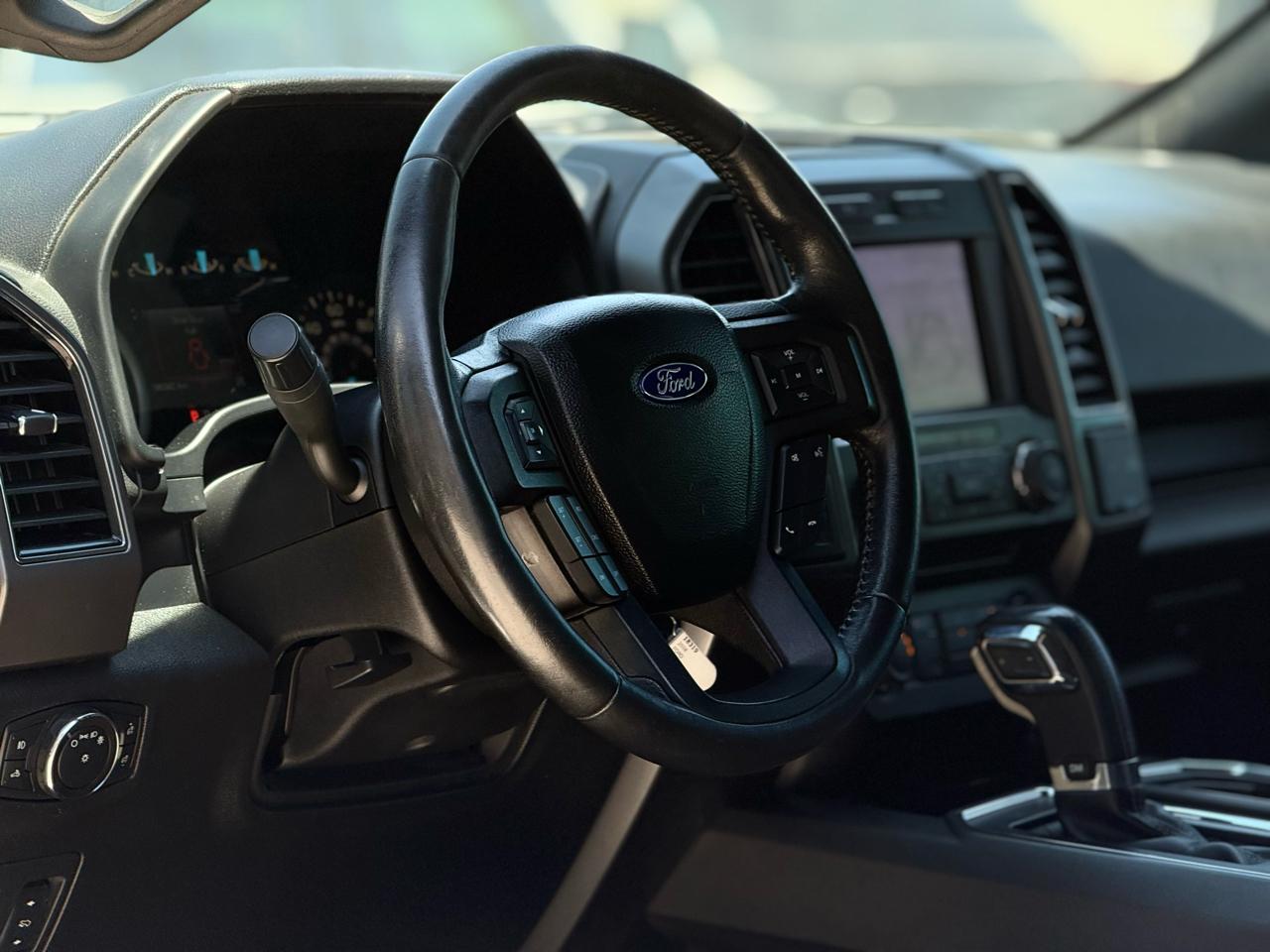 Ford F-150 XLT SuperCrew Short Bed 4WD 2018