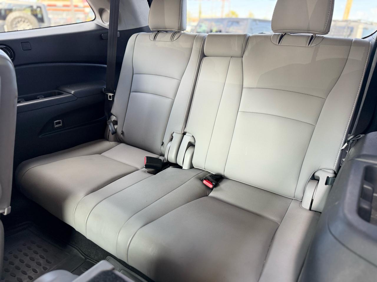 Honda Pilot Touring 7-Passenger 2WD 2019
