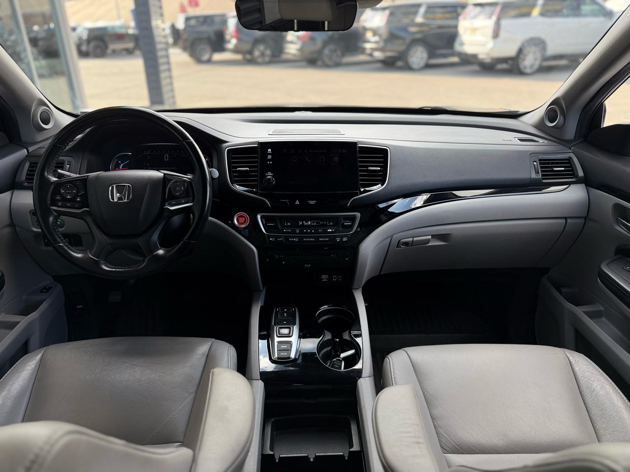 Honda Pilot Touring 7-Passenger 2WD 2019