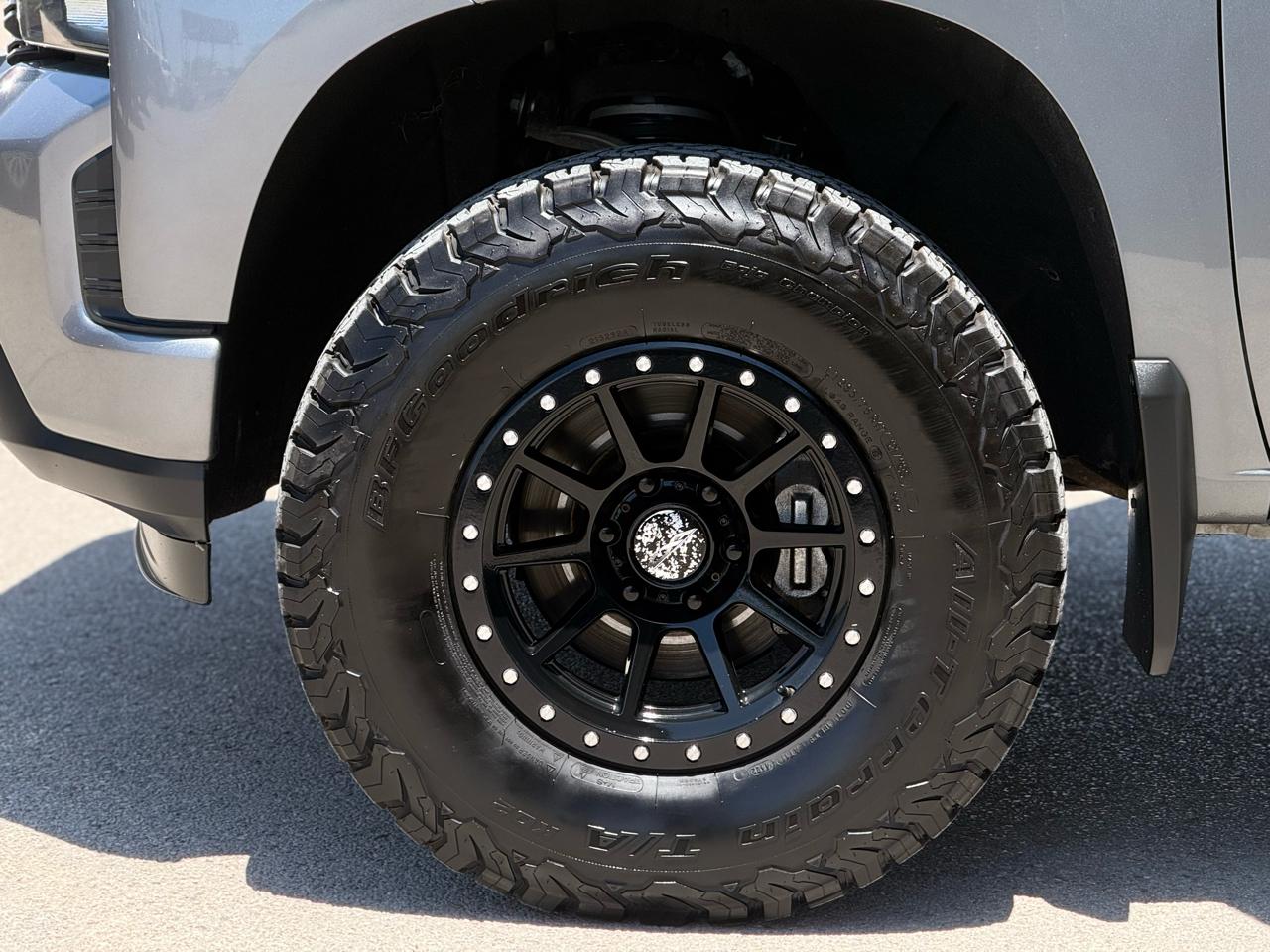 Chevrolet Silverado 1500 LTD 4WD Crew Cab 147" Custom 2022