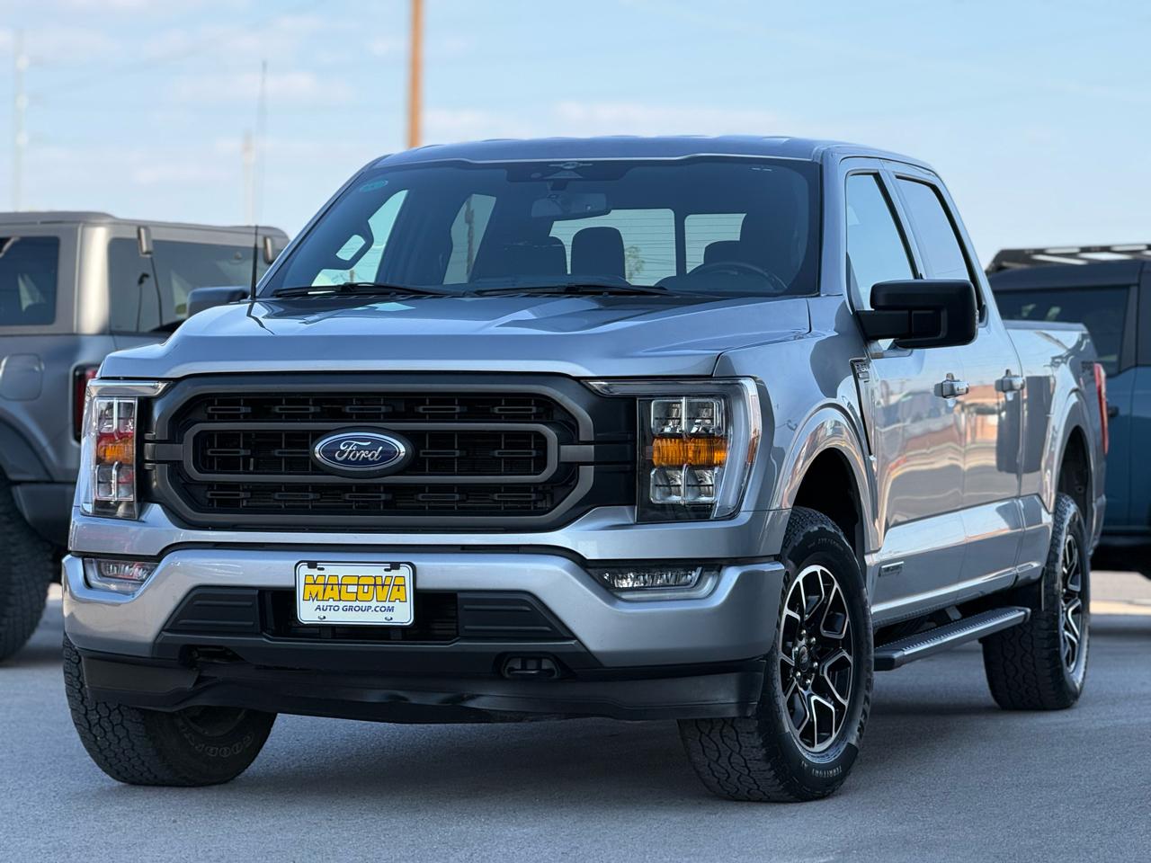 Ford F-150 XLT SuperCrew 5.5-ft. Bed 4WD 2023
