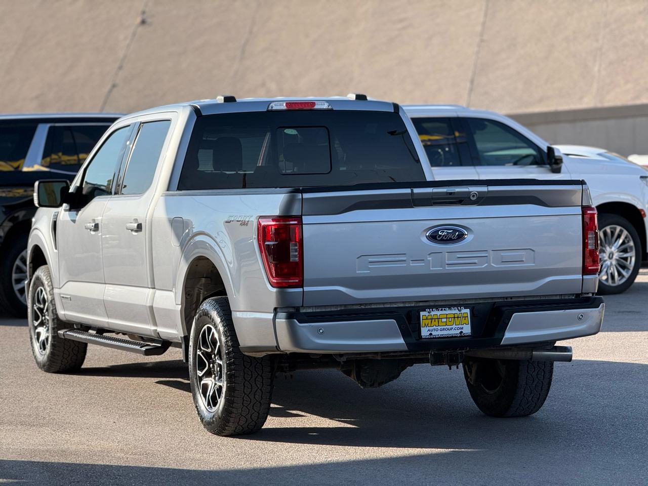 Ford F-150 XLT SuperCrew 5.5-ft. Bed 4WD 2023