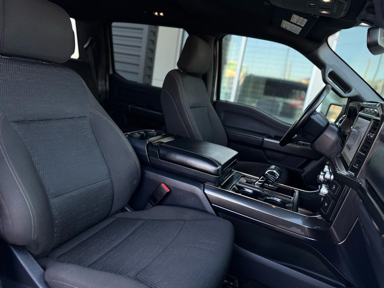 Ford F-150 XLT SuperCrew 5.5-ft. Bed 4WD 2023