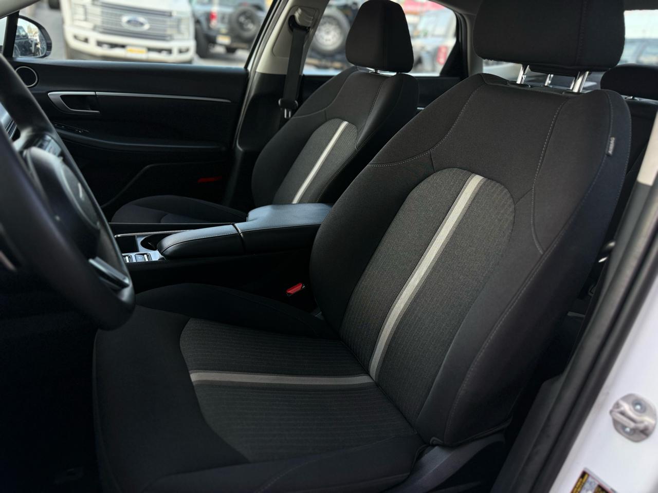 Hyundai Sonata SEL 2.5L FWD 2024