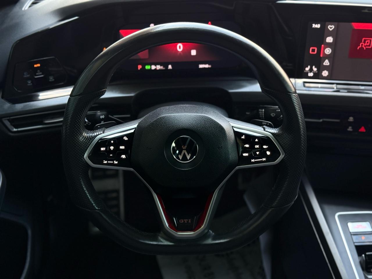 Volkswagen Golf GTI 2.0T SE DSG 2022
