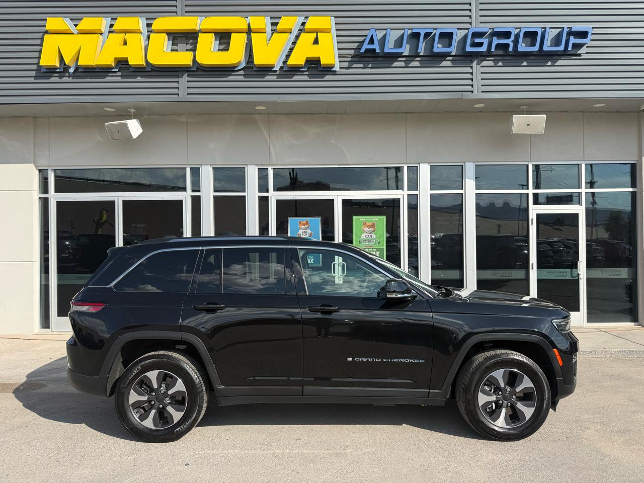 2022 Jeep Grand Cherokee 4xe 4x4