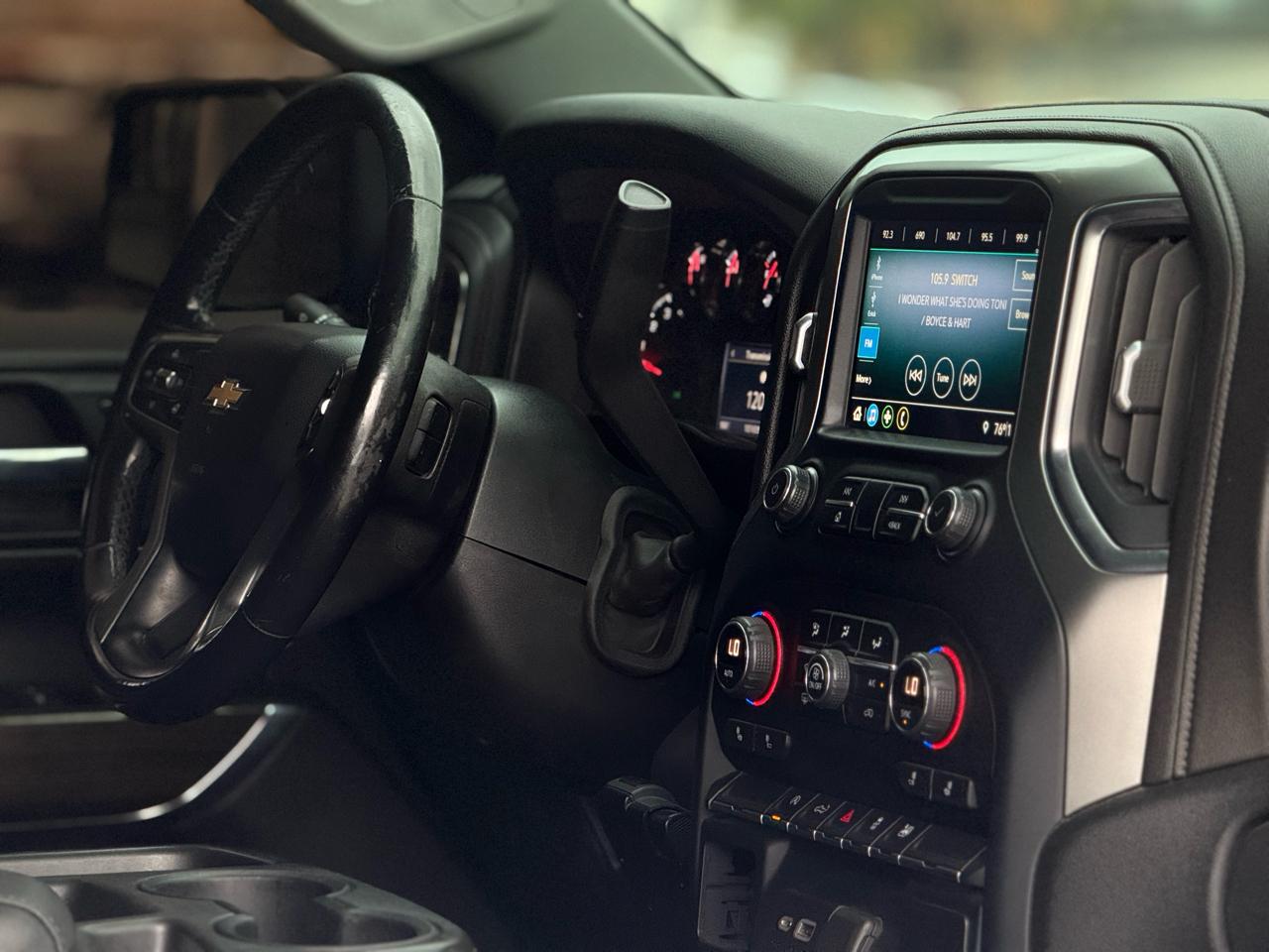 Chevrolet Silverado 1500 2WD Crew Cab 147" LT 2019