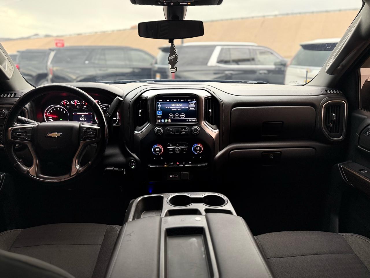Chevrolet Silverado 1500 2WD Crew Cab 147" LT 2019