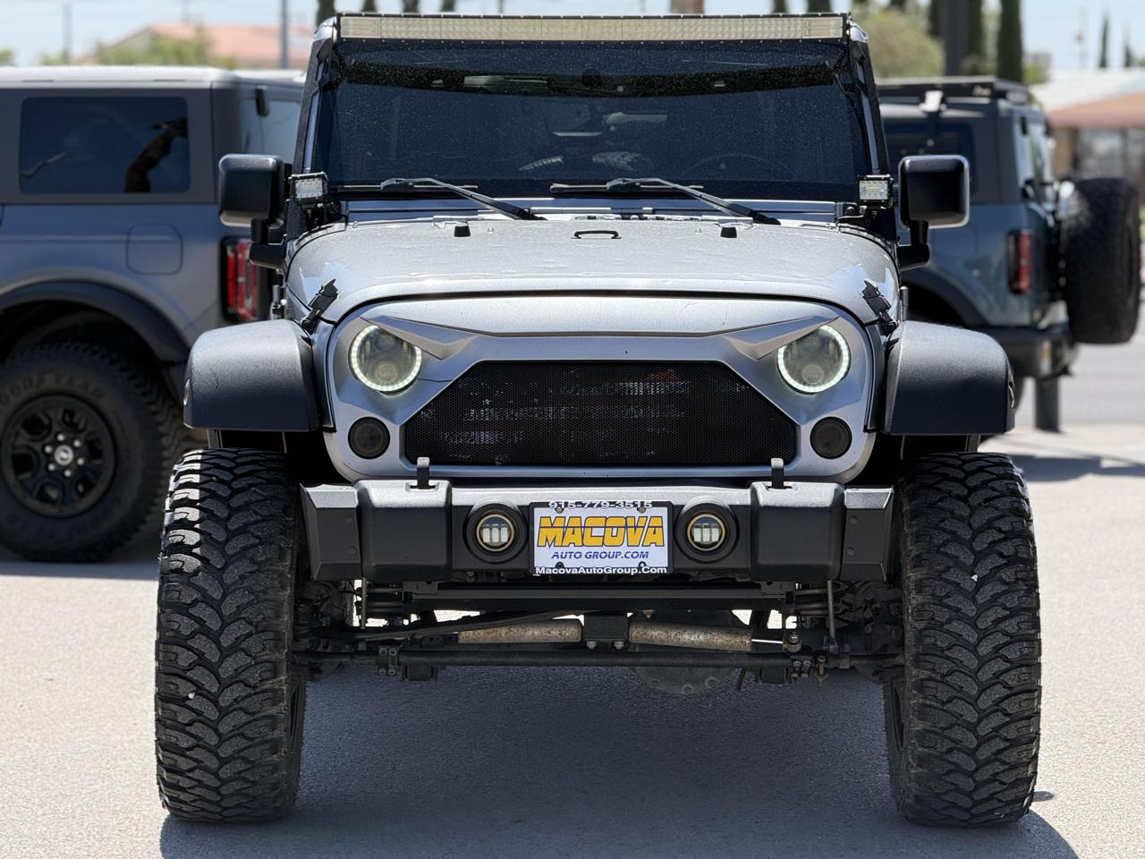 Jeep Wrangler Unlimited 4WD 4dr Sport 2016
