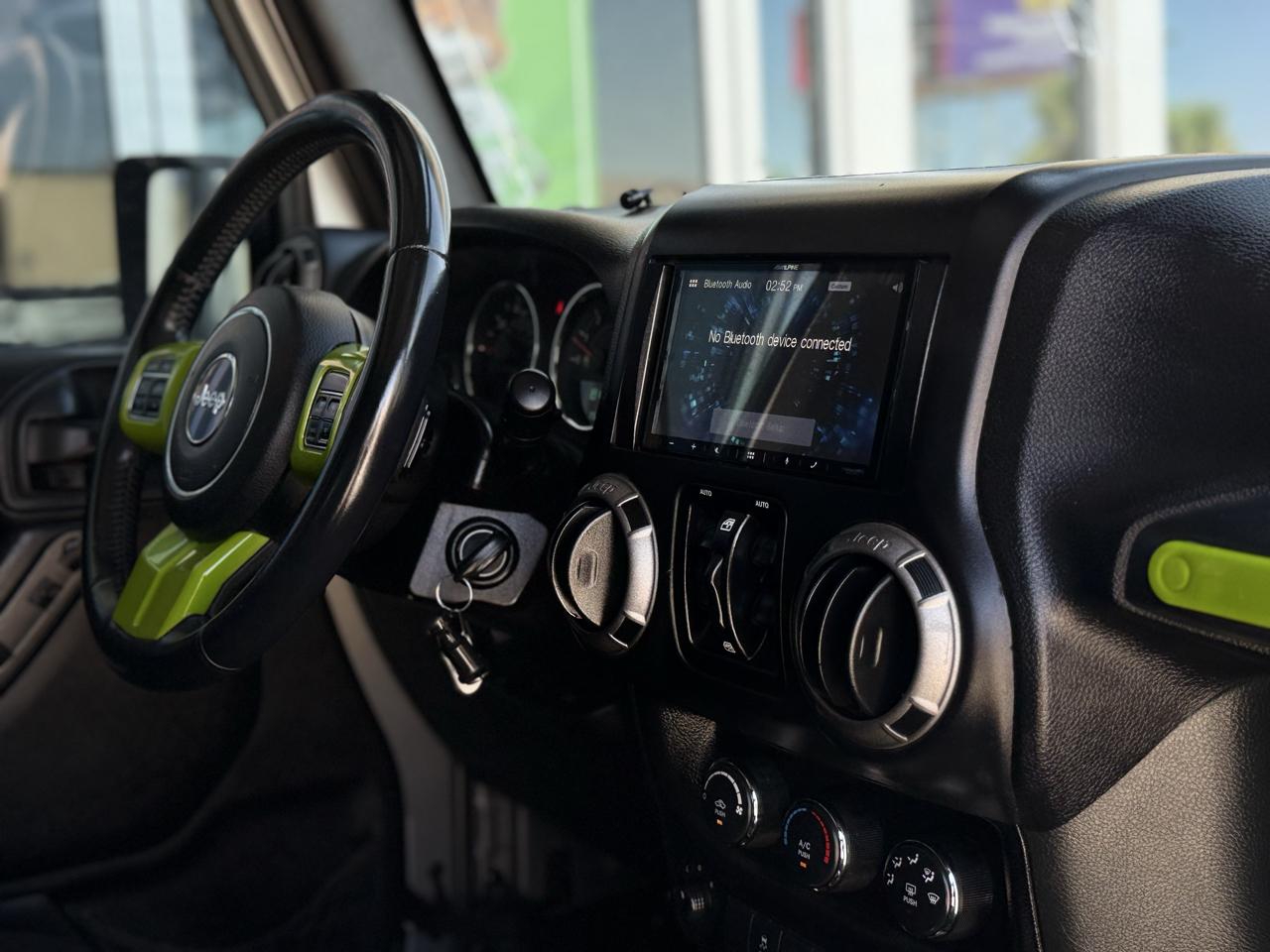 Jeep Wrangler Unlimited 4WD 4dr Sport 2016