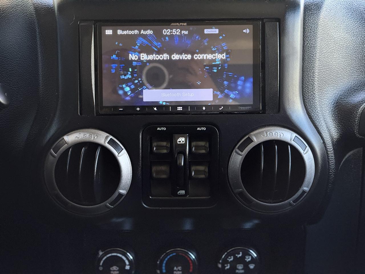 Jeep Wrangler Unlimited 4WD 4dr Sport 2016