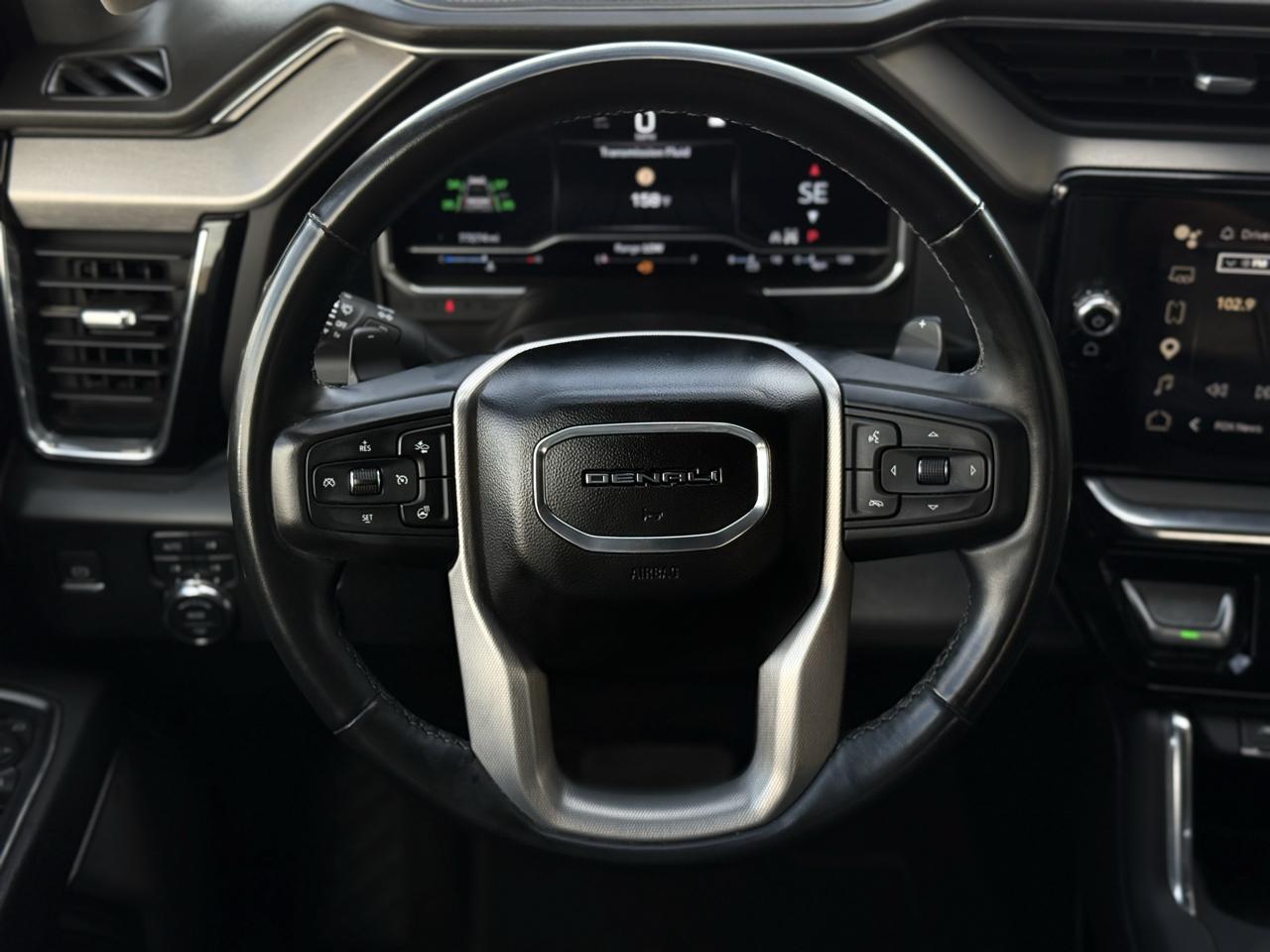 GMC Sierra 1500 4WD Crew Cab 147" Denali 2023
