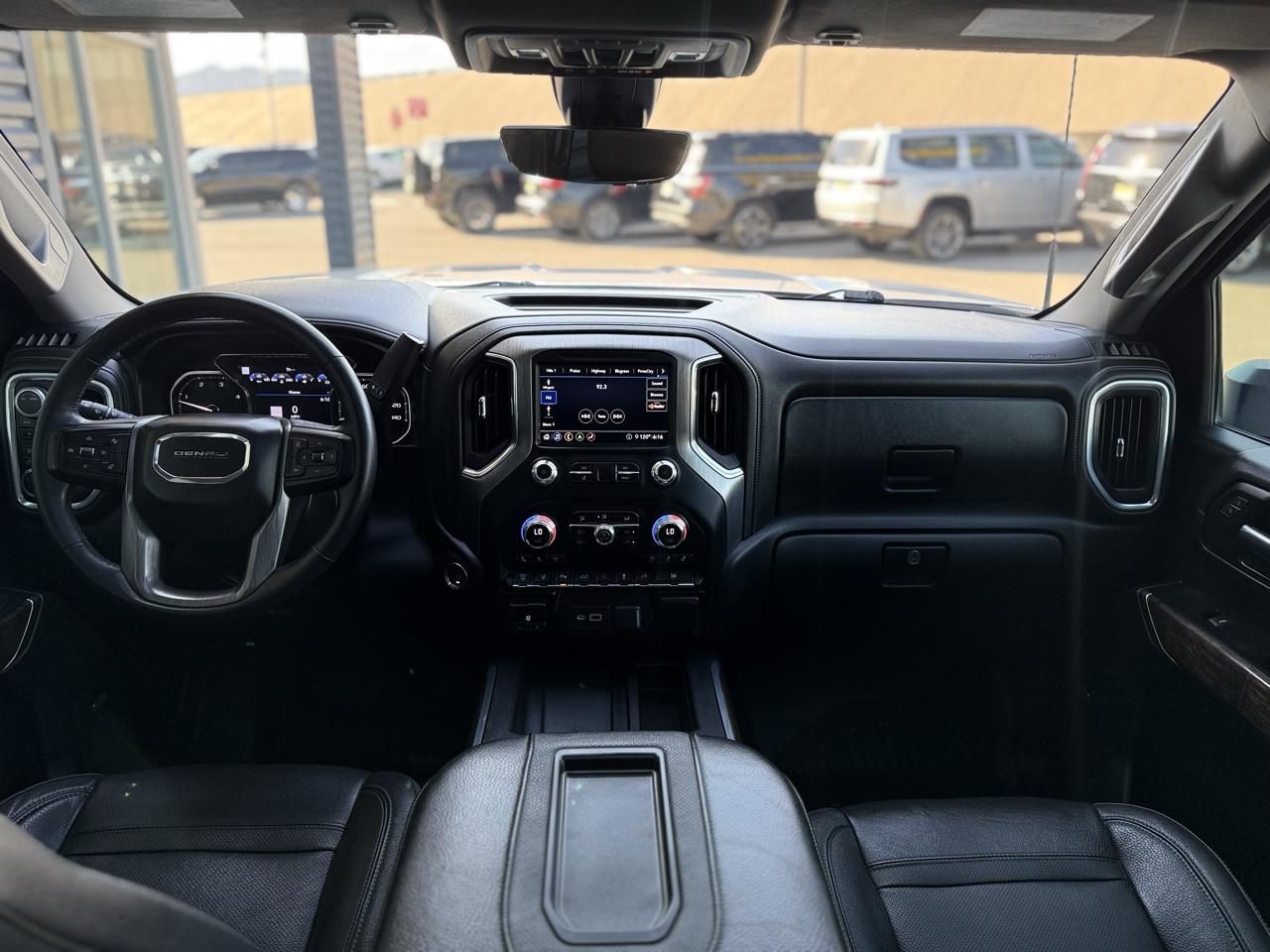 GMC Sierra 3500HD 4WD Crew Cab 172" Denali 2020