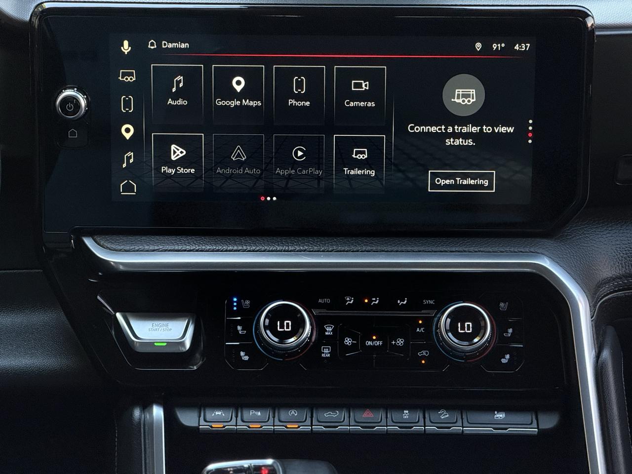 GMC Sierra 1500 4WD Crew Cab 147" Denali 2023