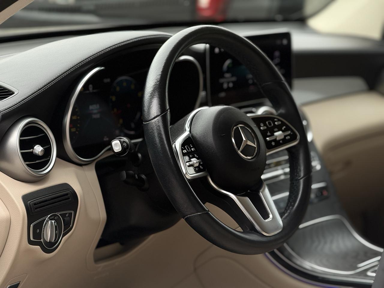 Mercedes-Benz GLC GLC 300 4MATIC Coupe 2023