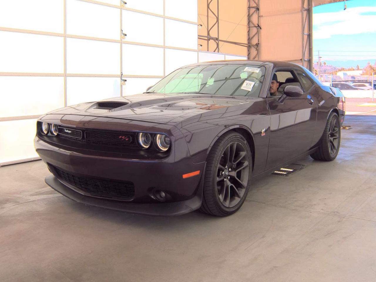Dodge Challenger R/T Scat Pack RWD 2021