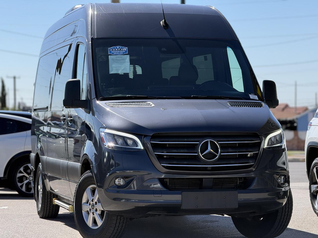 Mercedes-Benz Sprinter Passenger Van 2500 Standard Roof I4 Gas 144" RWD 2022