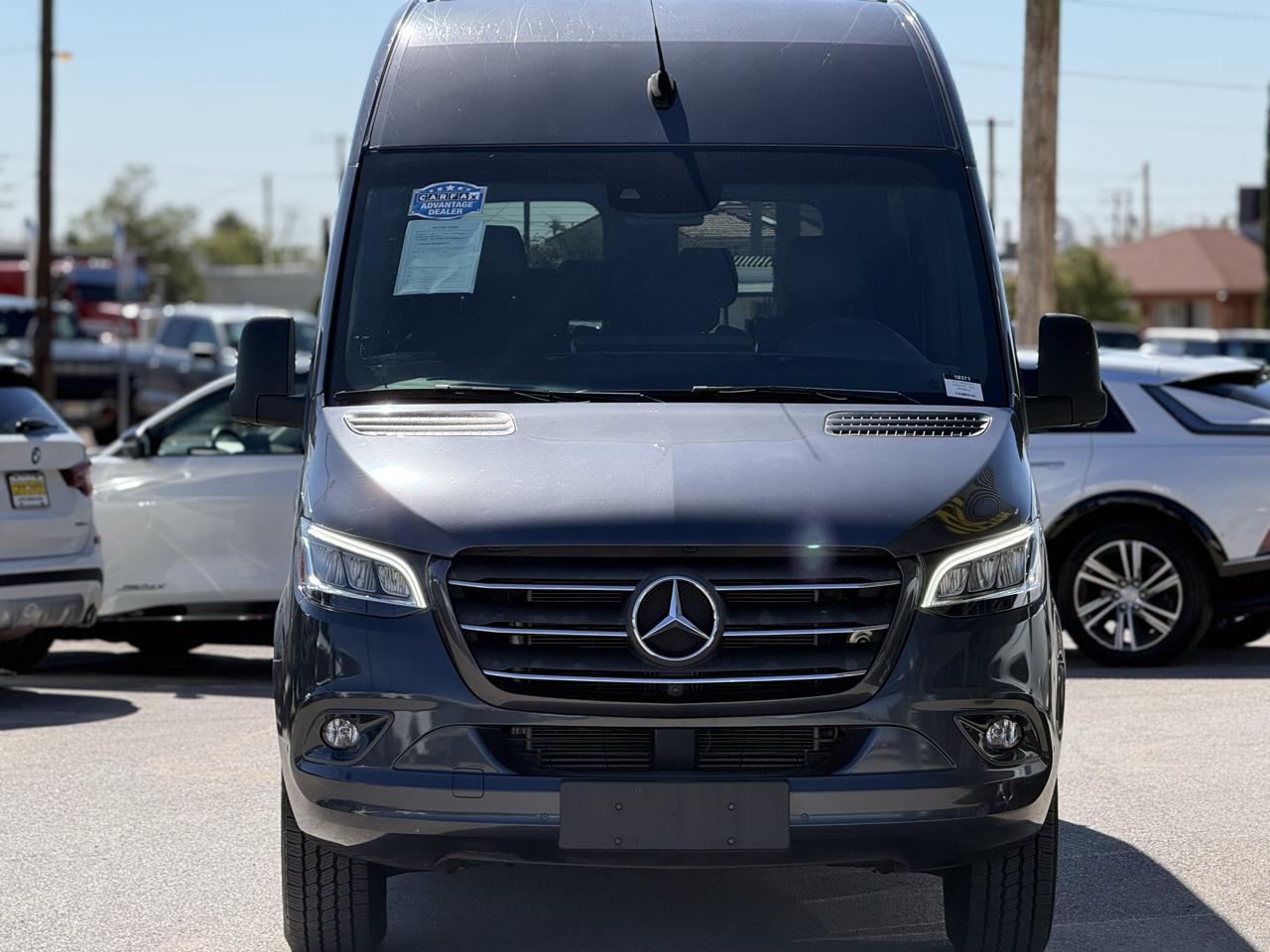 Mercedes-Benz Sprinter Passenger Van 2500 Standard Roof I4 Gas 144" RWD 2022