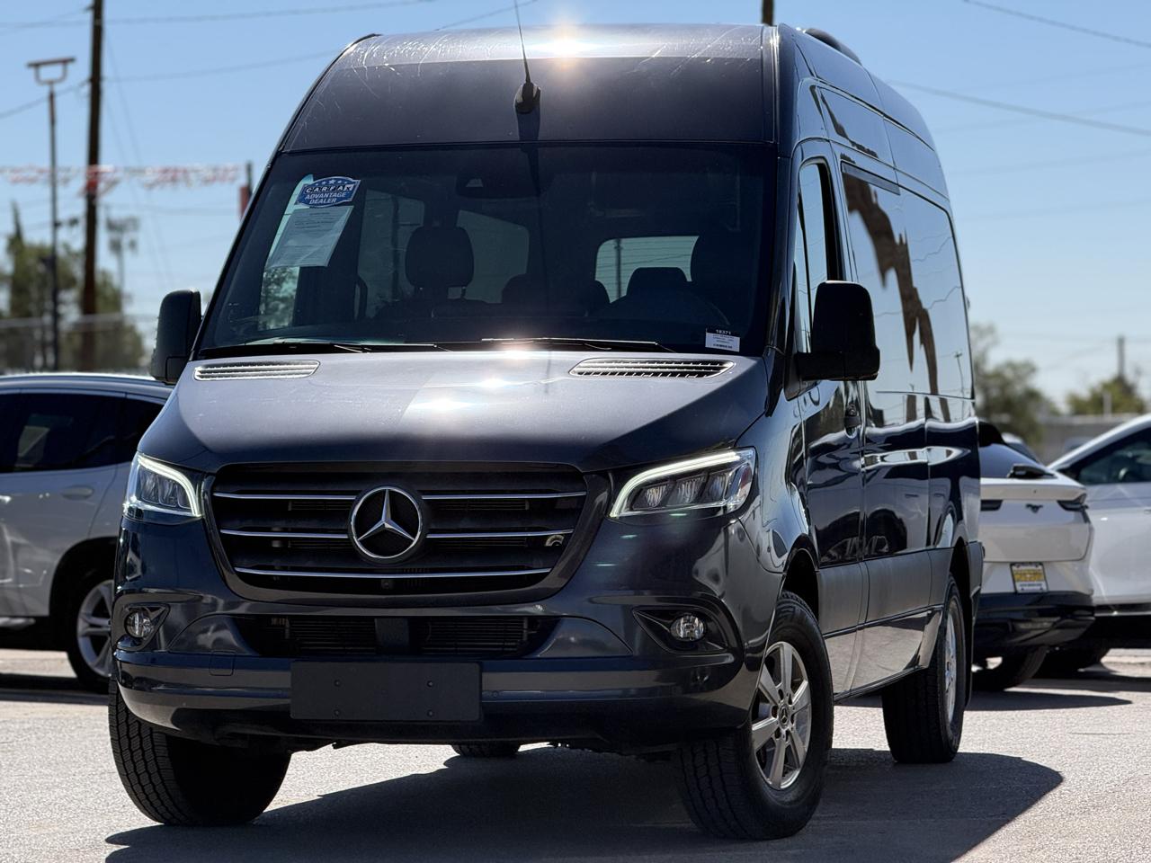 Mercedes-Benz Sprinter Passenger Van 2500 Standard Roof I4 Gas 144" RWD 2022