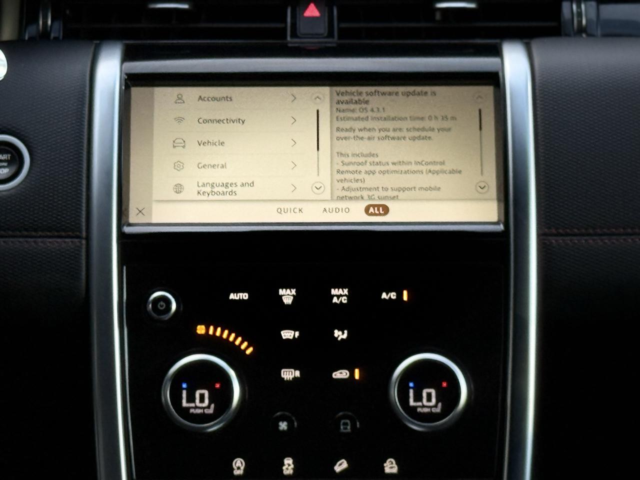 Land Rover Discovery Sport SE R-Dynamic 4WD 2022