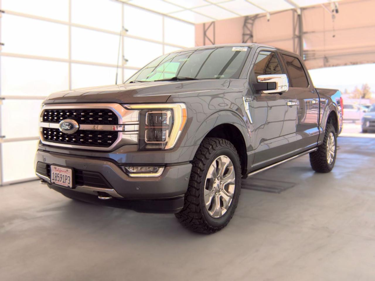Ford F-150 Platinum 4WD SuperCrew 5.5' Box 2022