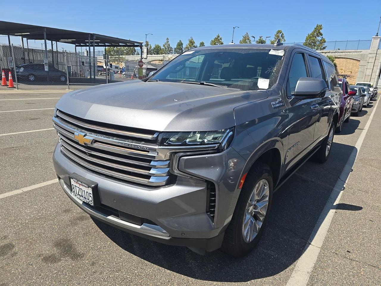 Chevrolet Suburban 4WD 4dr High Country 2021