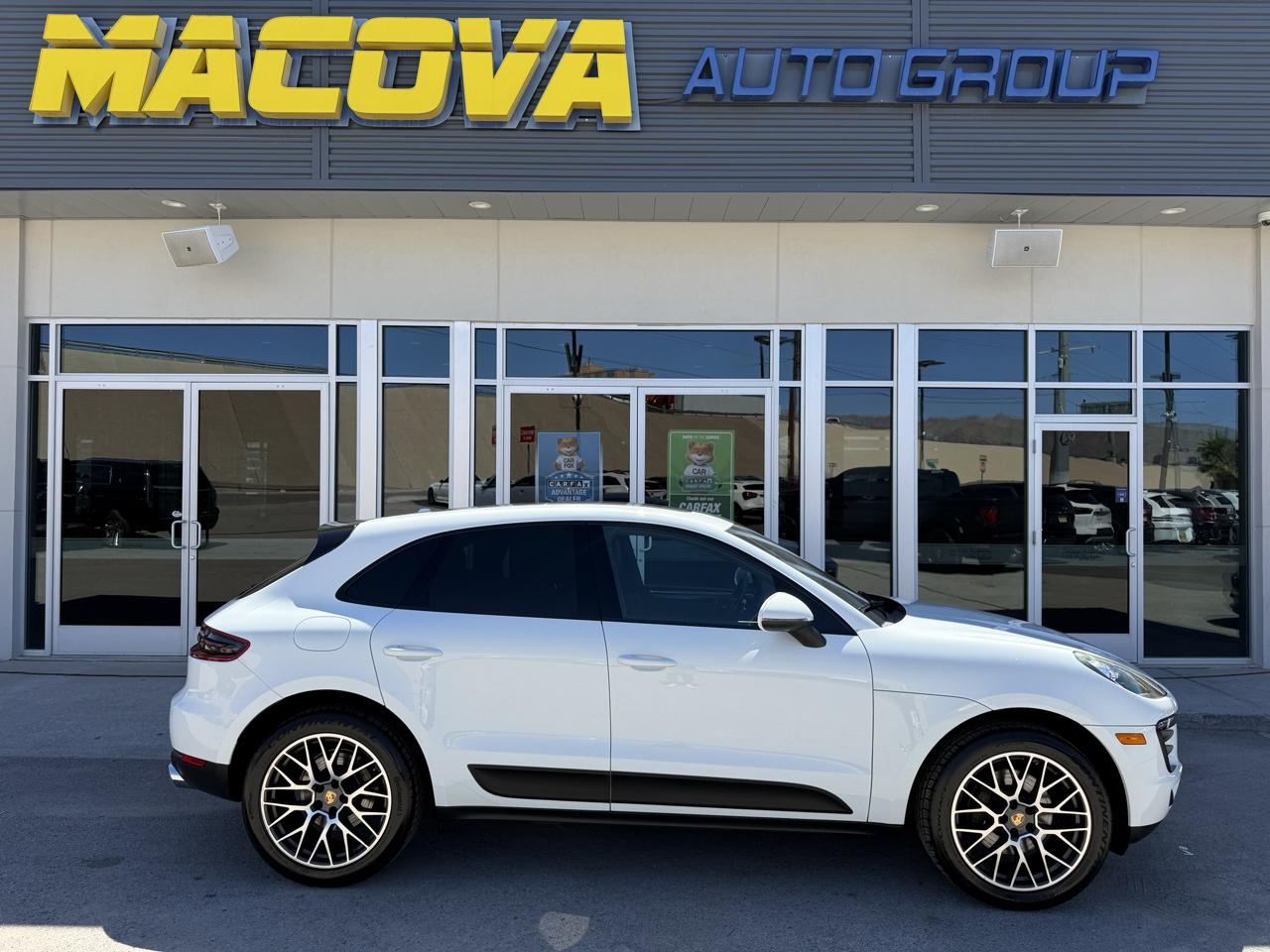 2018 Porsche Macan AWD