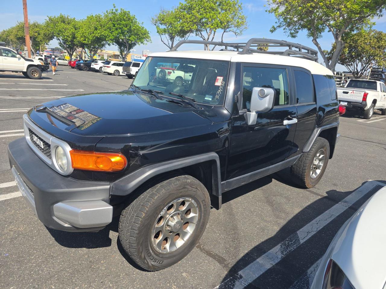 Toyota FJ Cruiser 4WD 4dr Man (Natl) 2012