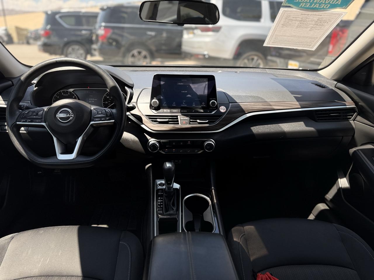 Nissan Altima 2.5 SV Sedan 2024