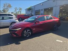 2024 Hyundai Elantra 