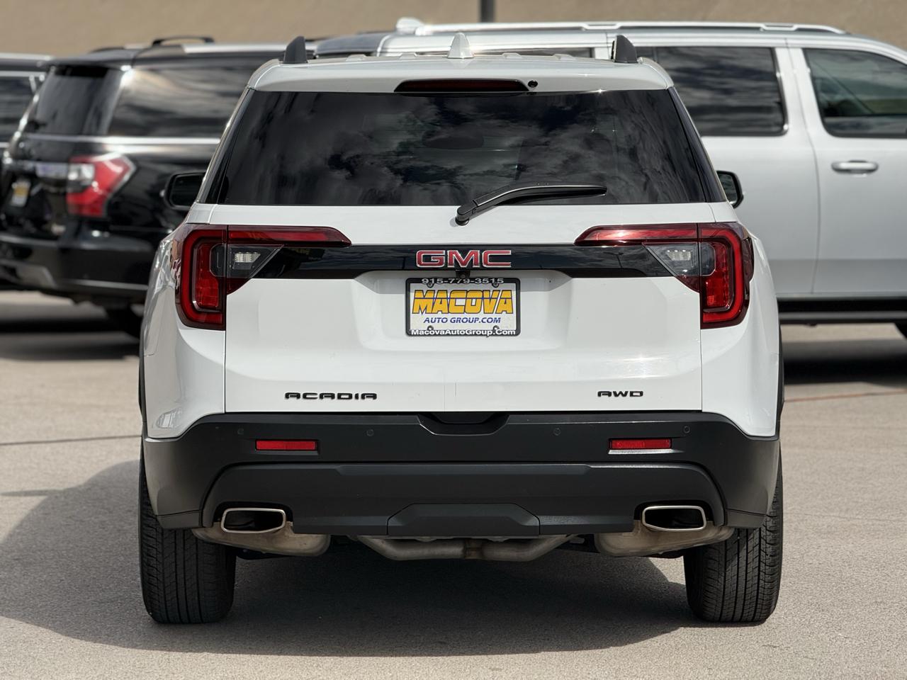 GMC Acadia AWD 4dr SLT 2023