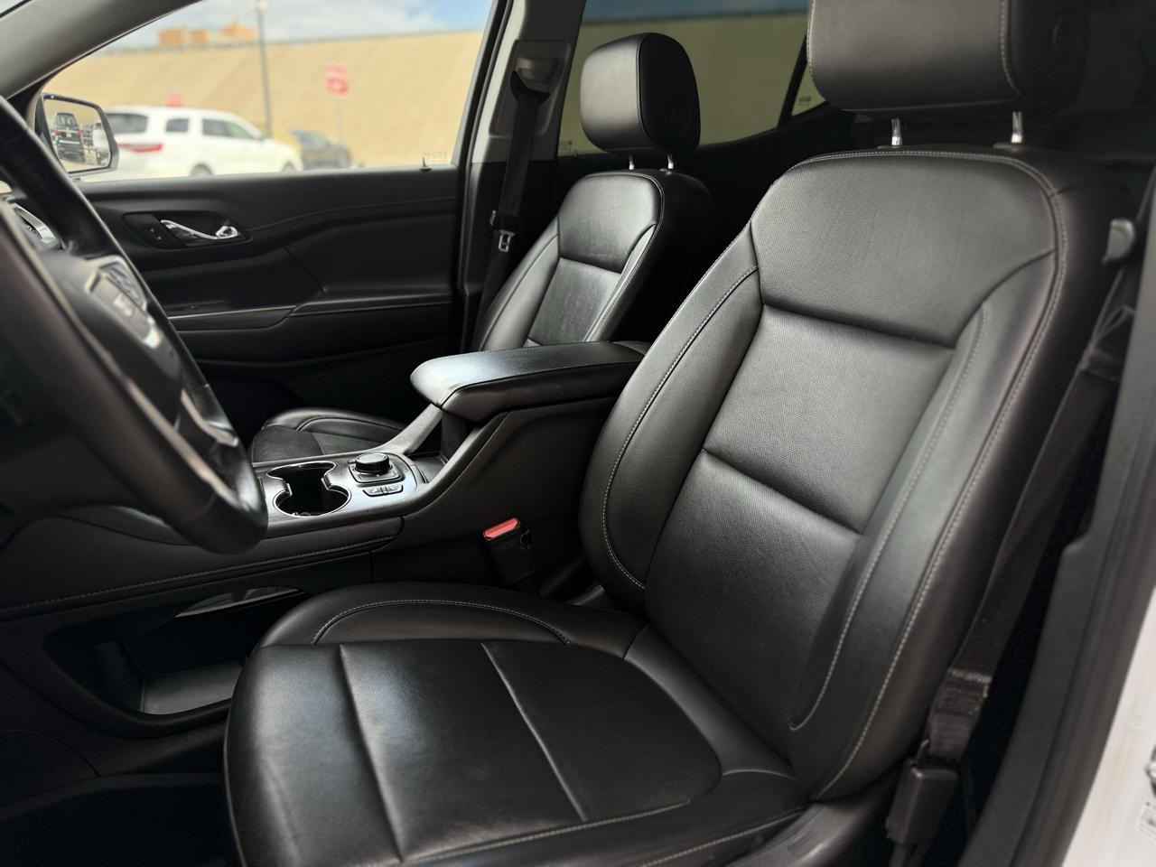 GMC Acadia AWD 4dr SLT 2023