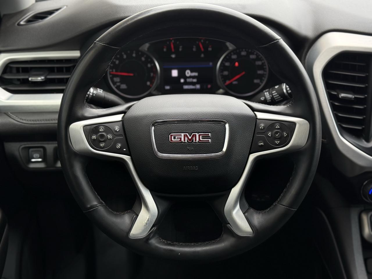 GMC Acadia AWD 4dr SLT 2023